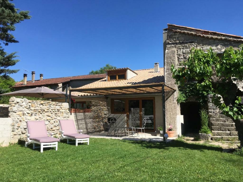 Gites "Oustaou De Bourboul" Grospierres Buitenkant foto